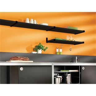 SUMO shelving with bracket